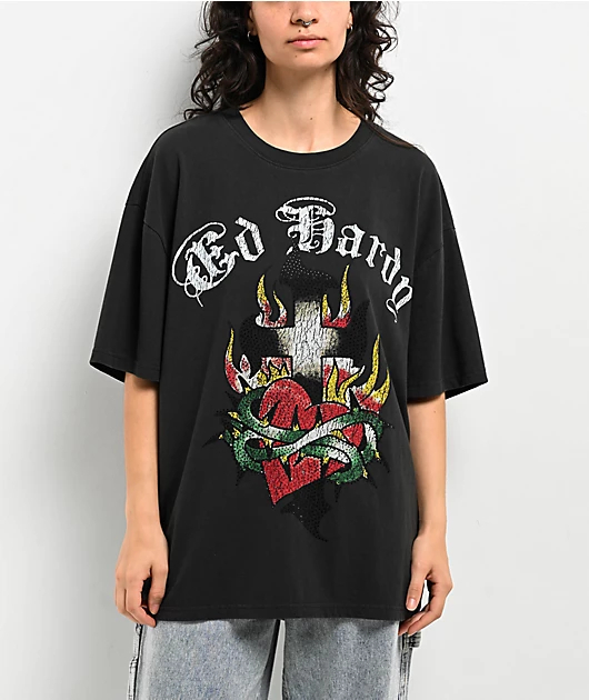 Streetwear Brand Heart - تي شيرت بتصميم قلب متقاطع على