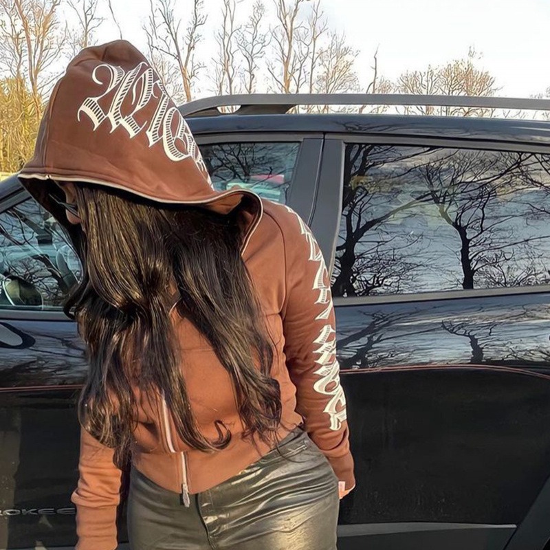 هودي نسائي قصير بسحاب، بتصميم  - مراجعة Streetwear Brand Y2K وسعره