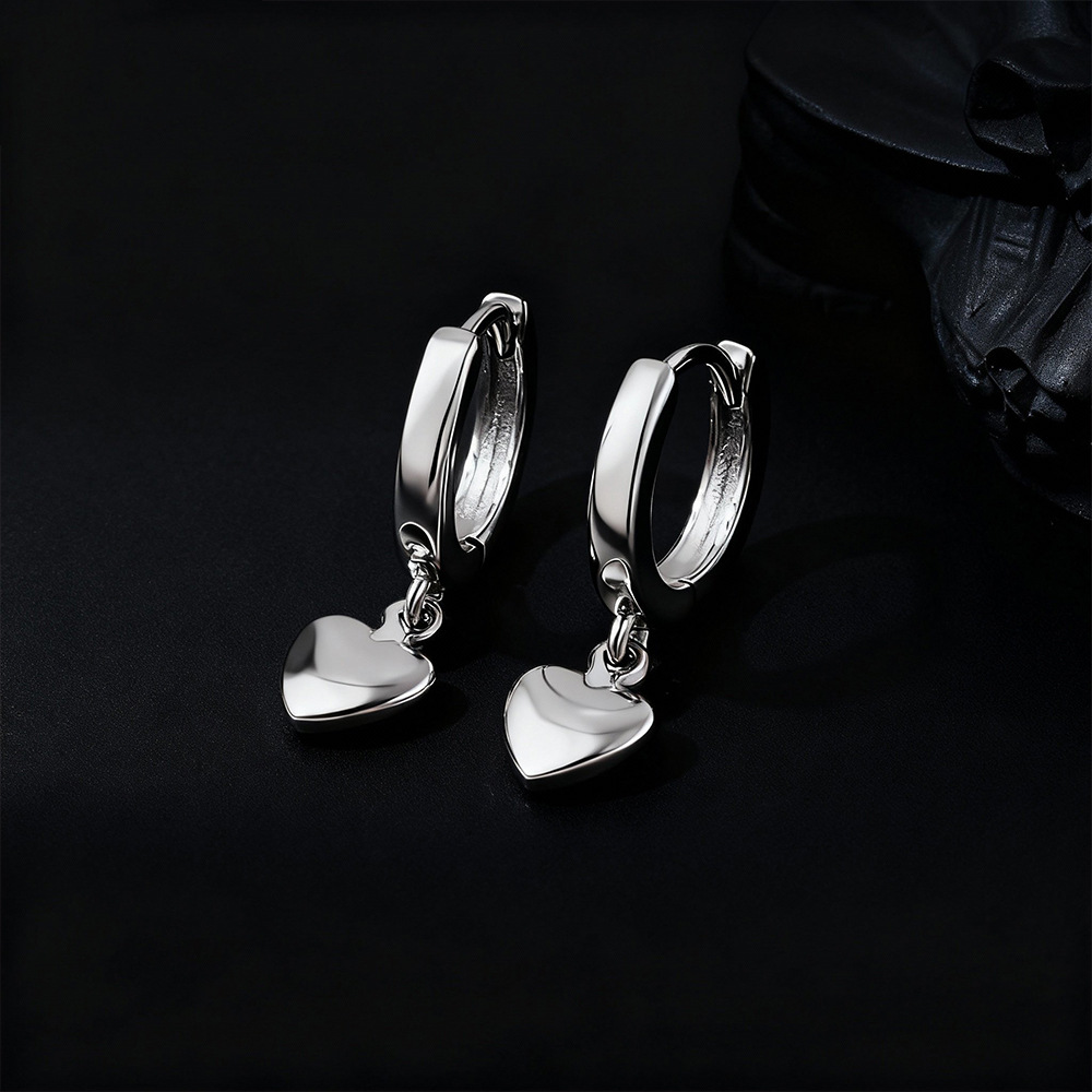 أقراط على شكل قلب من الفضة الإ - مراجعة Chrome Hearts Ring وسعره
