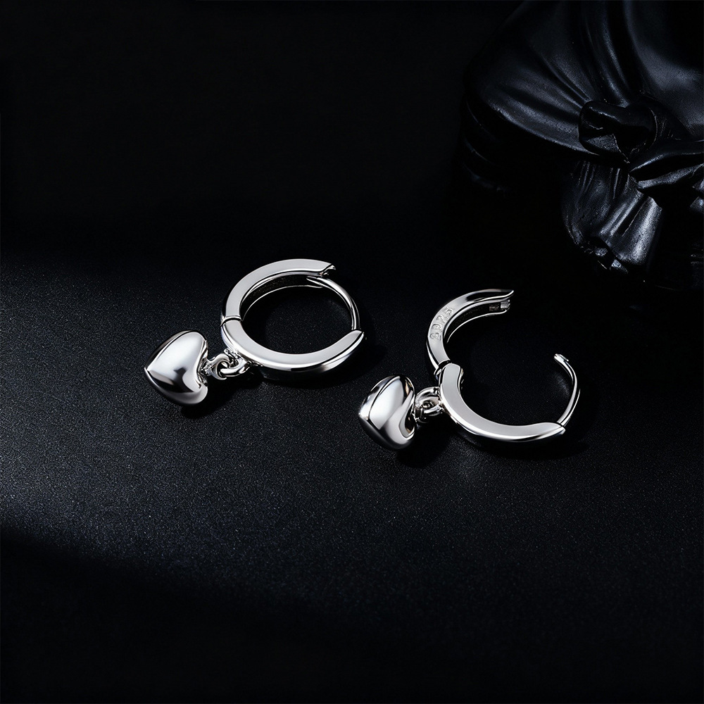 أقراط على شكل قلب من الفضة الإ - مراجعة Chrome Hearts Ring وسعره