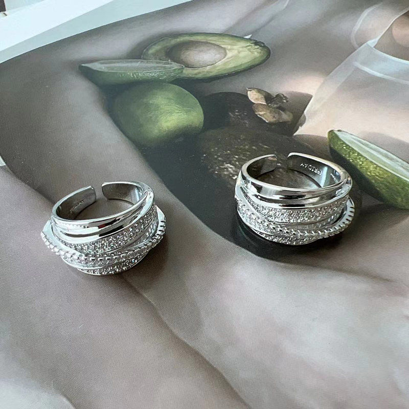 2025 جديد فضي اللون حجر الراين - مراجعة Chrome Hearts Ring وسعره