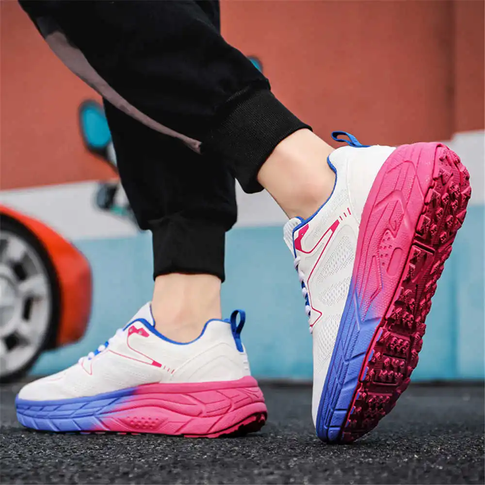 أحذية لا تنزلق مقاس 37 مقاس 44 - مراجعة Streetwear Brand Name وسعره